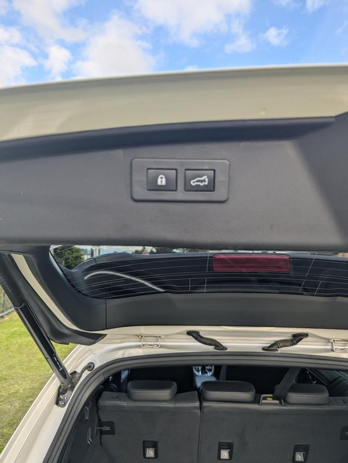 2021 Subaru Outback AWD Touring 6GEN MY21 AWD Crystal White