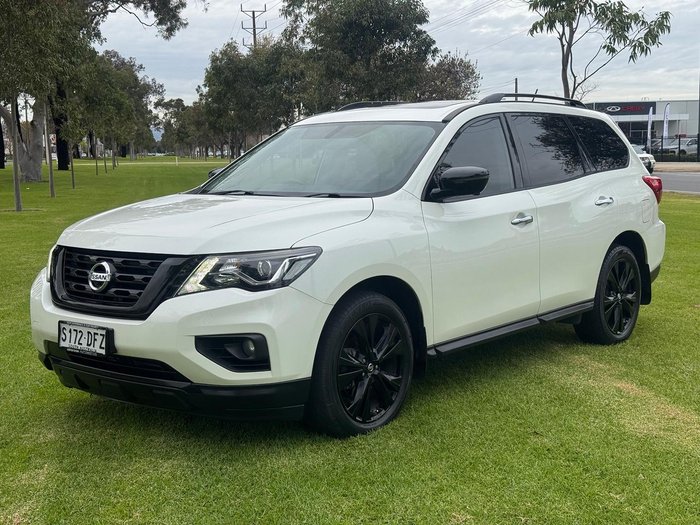 2018 Nissan Pathfinder ST-L