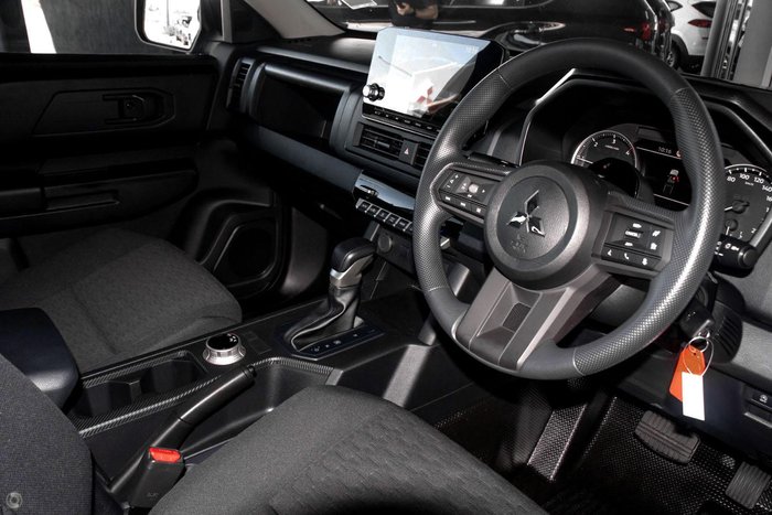 2026 Mitsubishi Triton GLX