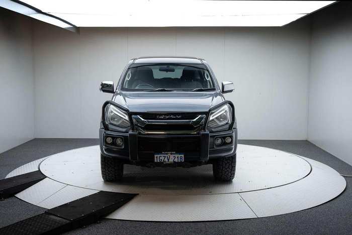 2020 Isuzu MU-X LS-U