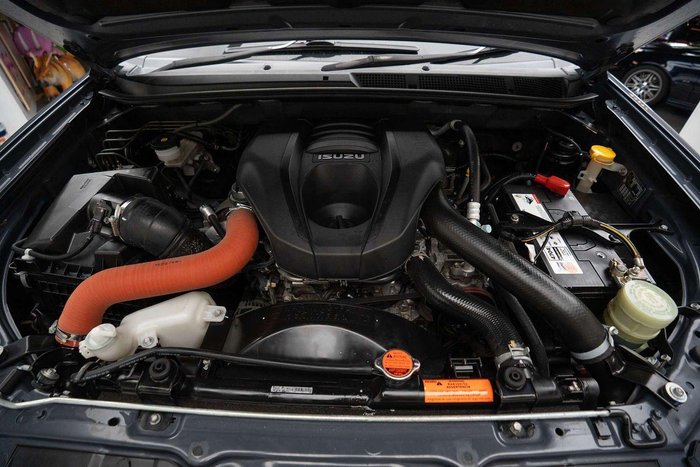 2020 Isuzu MU-X LS-U