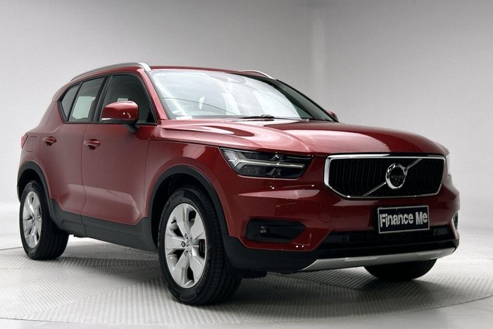 2022 Volvo XC40