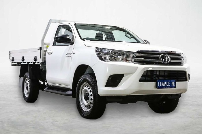 2024 Toyota Hilux SR