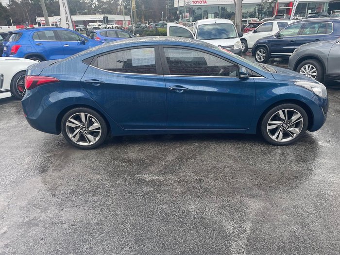 2013 Hyundai Elantra Premium
