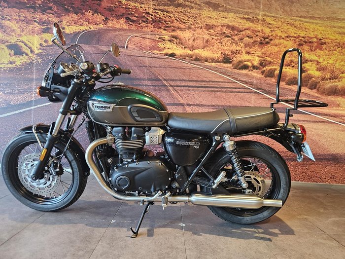 2024 Triumph Bonneville T100 (900cc) Bonneville