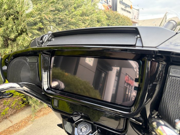 2026 HARLEY-DAVIDSON FLHLT STREET GLIDE 3 LTD (117) Black