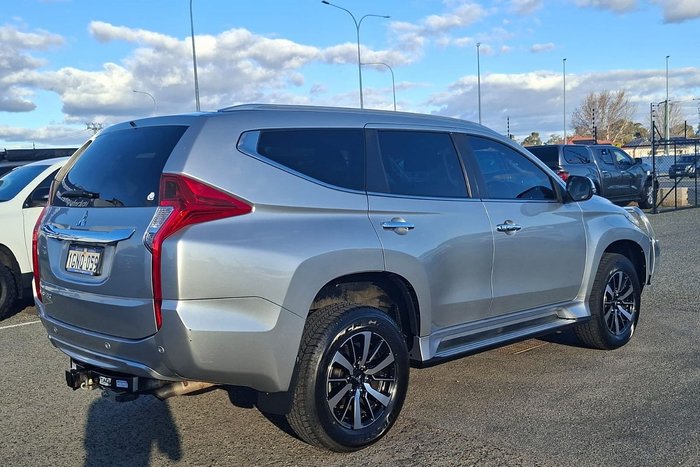 2018 Mitsubishi Pajero Sport