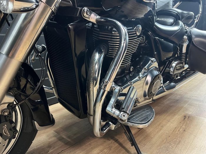 2016 TRIUMPH THUNDERBIRD LT Black