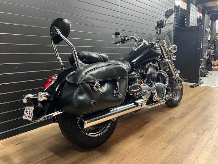 2016 TRIUMPH THUNDERBIRD LT Black