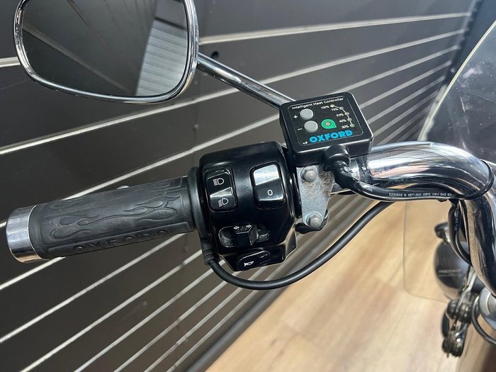 2016 TRIUMPH THUNDERBIRD LT Black