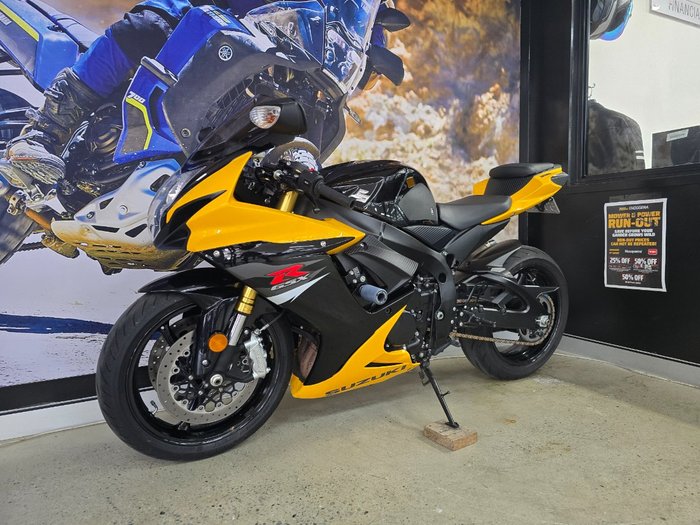 2016 Suzuki GSX-R750 YELLOW