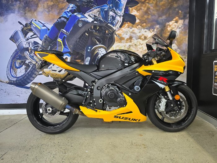 2016 Suzuki GSX-R750 YELLOW
