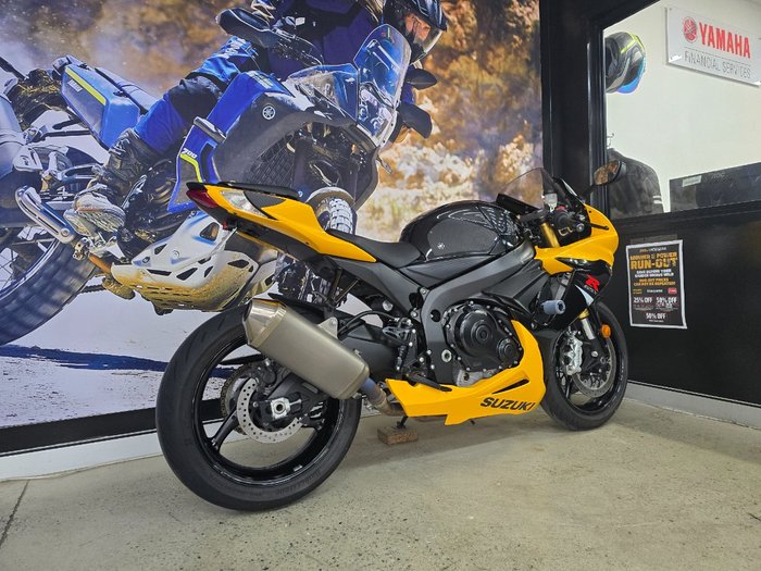 2016 Suzuki GSX-R750 YELLOW