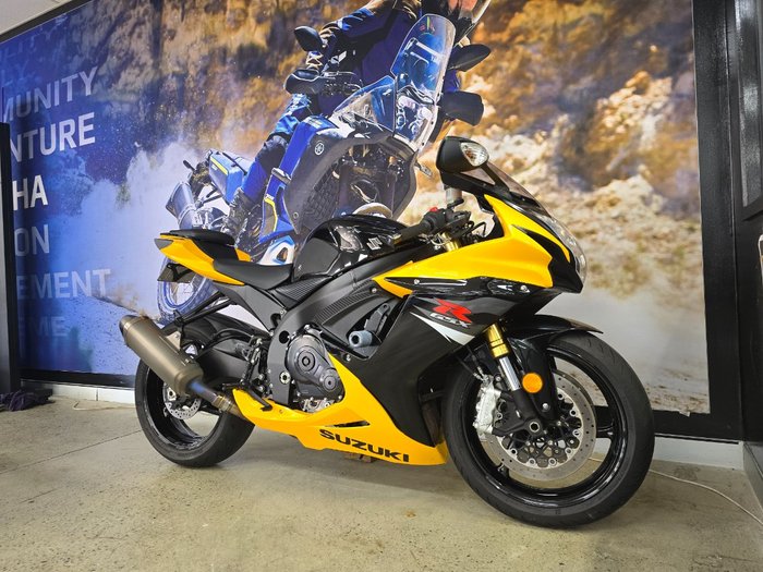 2016 Suzuki GSX-R750 YELLOW
