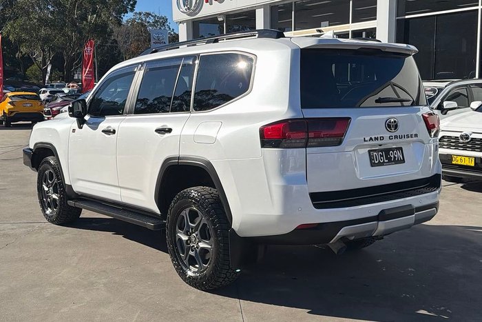 2023 Toyota Landcruiser GR Sport