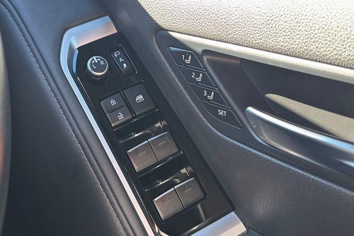 2023 Toyota Landcruiser GR Sport