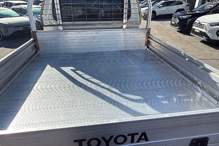 2024 Toyota Landcruiser GXL