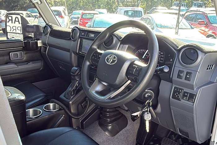 2024 Toyota Landcruiser GXL