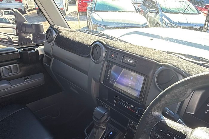 2024 Toyota Landcruiser GXL