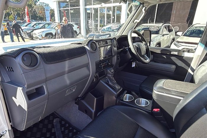 2024 Toyota Landcruiser GXL