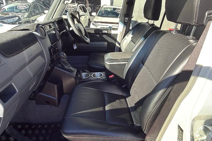 2024 Toyota Landcruiser GXL