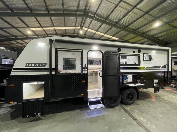 2026 Leader Caravans 2110 Triple Bunk Dirt Roader - King Bed