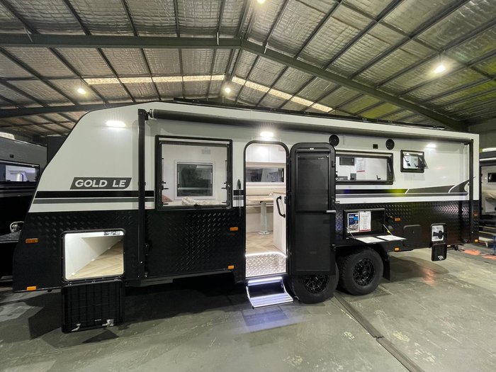 2026 Leader Caravans 2110 Triple Bunk Dirt Roader