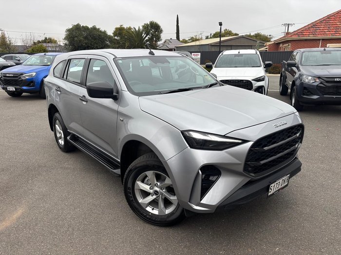 2026 Isuzu MU-X LS-M