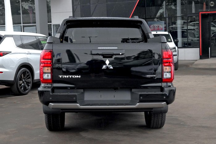 2026 Mitsubishi Triton GSR