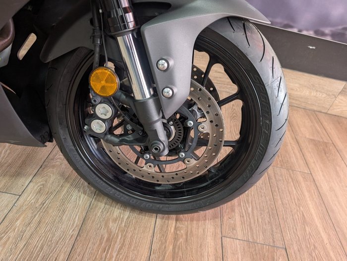 2024 Yamaha YZF-R7LA Black