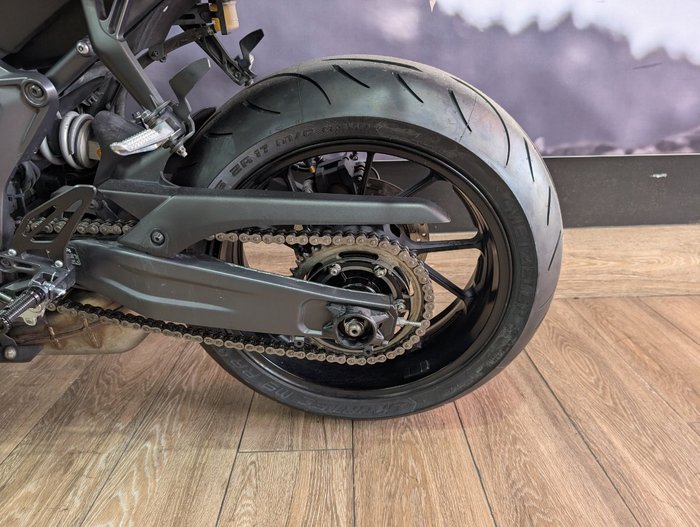 2024 Yamaha YZF-R7LA Black