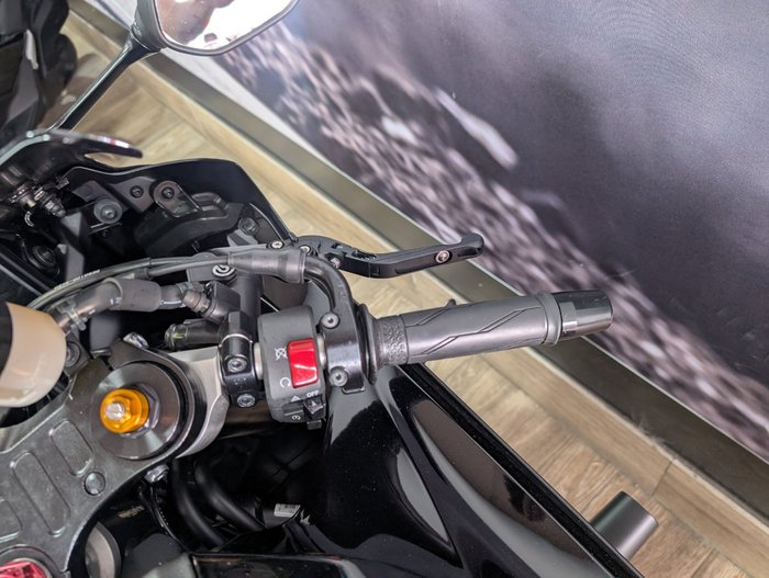 2024 Yamaha YZF-R7LA Black