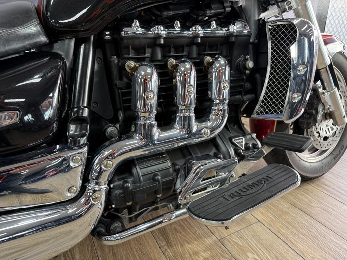 2006 Triumph ROCKET III CLASSIC MAROON
