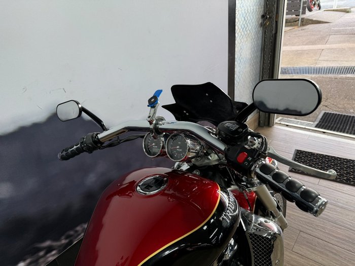 2006 Triumph ROCKET III CLASSIC MAROON