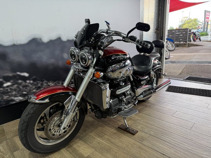 2006 Triumph ROCKET III CLASSIC MAROON