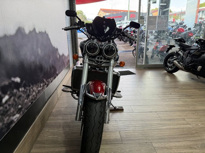 2006 Triumph ROCKET III CLASSIC MAROON
