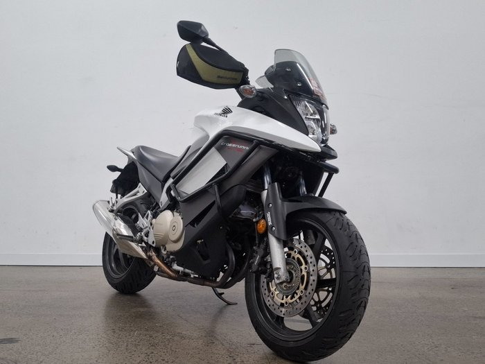 2012 Honda VFR800X CROSSRUNNER White