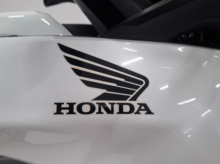 2012 Honda VFR800X CROSSRUNNER White