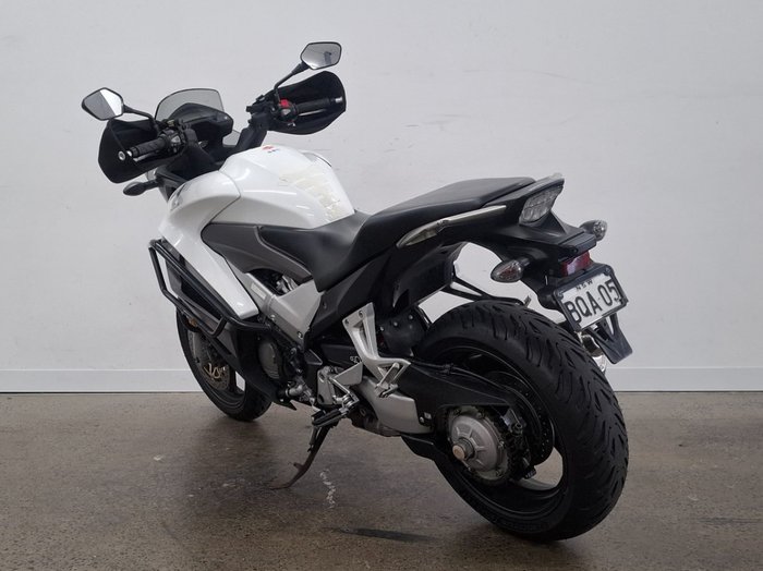 2012 Honda VFR800X CROSSRUNNER White