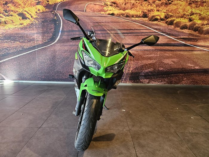 2021 Kawasaki Ninja 400 (EX400G) Ninja Green