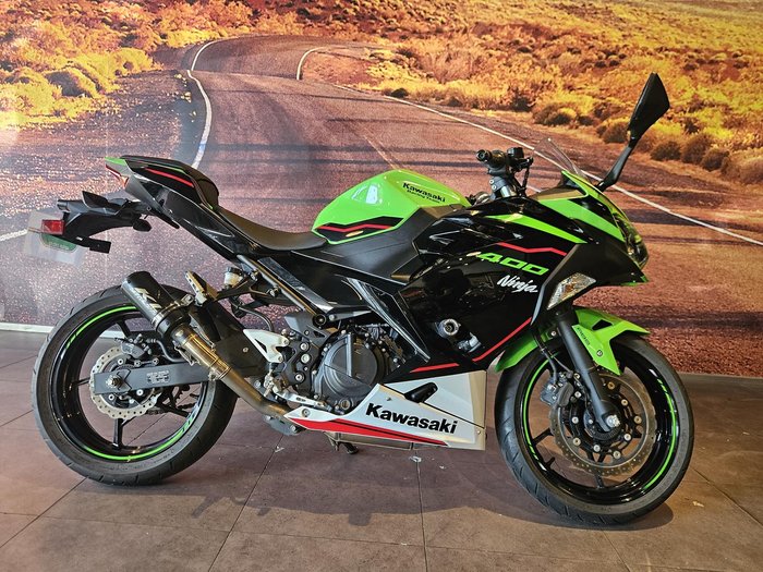 2021 Kawasaki Ninja 400 (EX400G) Ninja Green