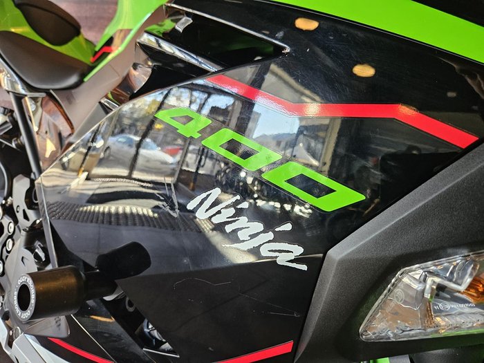 2021 Kawasaki Ninja 400 (EX400G) Ninja Green