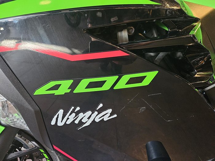 2021 Kawasaki Ninja 400 (EX400G) Ninja Green