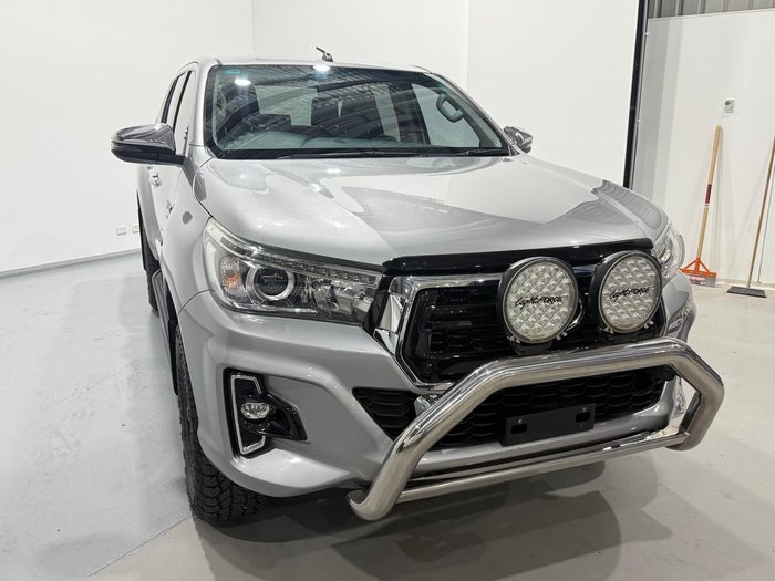 2019 Toyota Hilux SR5