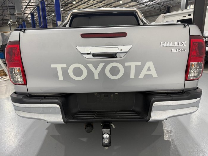 2019 Toyota Hilux SR5