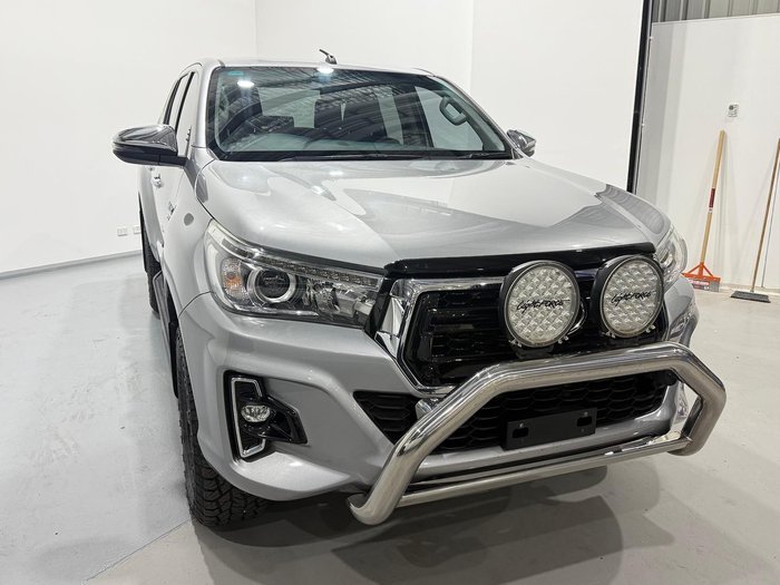 2019 Toyota Hilux SR5