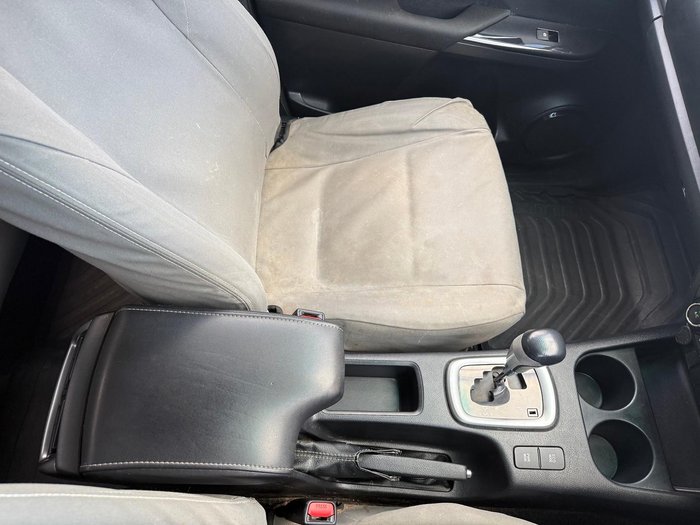 2019 Toyota Hilux SR5