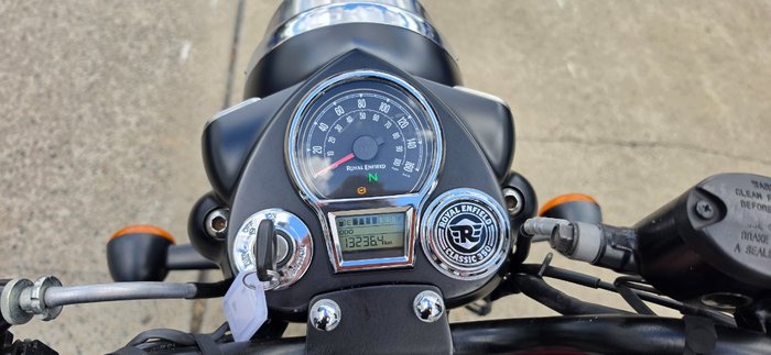 2022 Royal Enfield CLASSIC 350 DARK Black