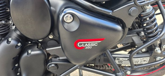 2022 Royal Enfield CLASSIC 350 DARK Black