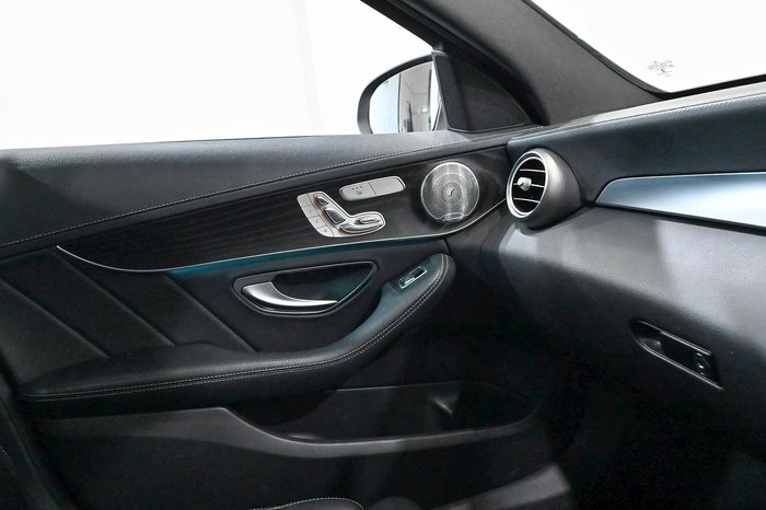 2018 Mercedes-Benz C-Class C300